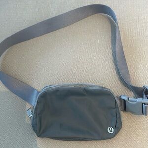 lululemon athletica belt bag